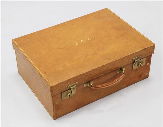 An Aspreys of London tan leather vanity case, 19.5 x 14 x 7.75in.